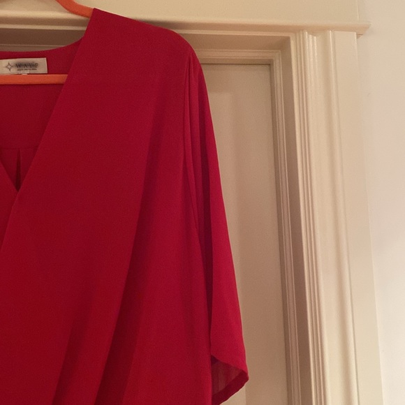 WAYF (Where are you from) Faux Wrap V-Neck Blouse in Raspberry Size Large - Picture 2 of 7